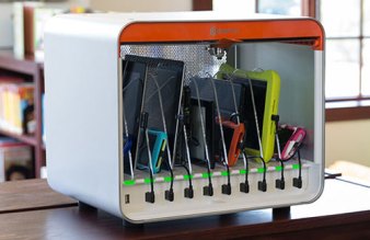 Griffin-Multidock-Charging-Station